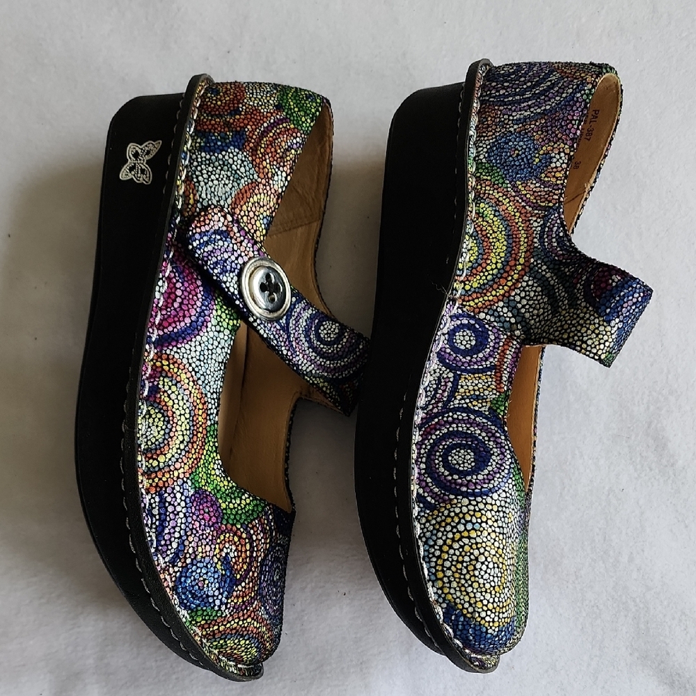 Alegria Multicolor Patterned Flats - image 4